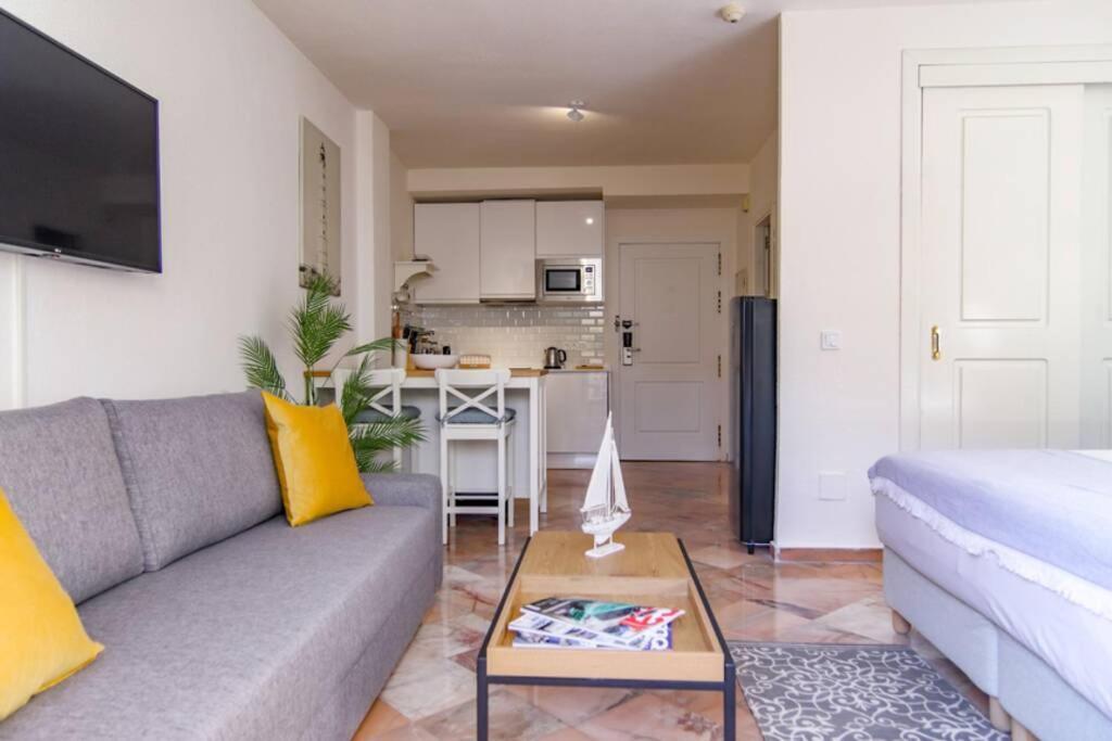 Oleholidays 603 Romana Playa Primera Linea Playa ماربيا المظهر الخارجي الصورة